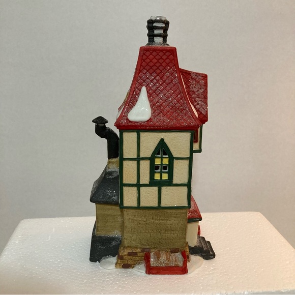 Department 56 “Rimpy’s Bakery”. North Pole Series. Heritage Village Collection. - Picture 4 of 8